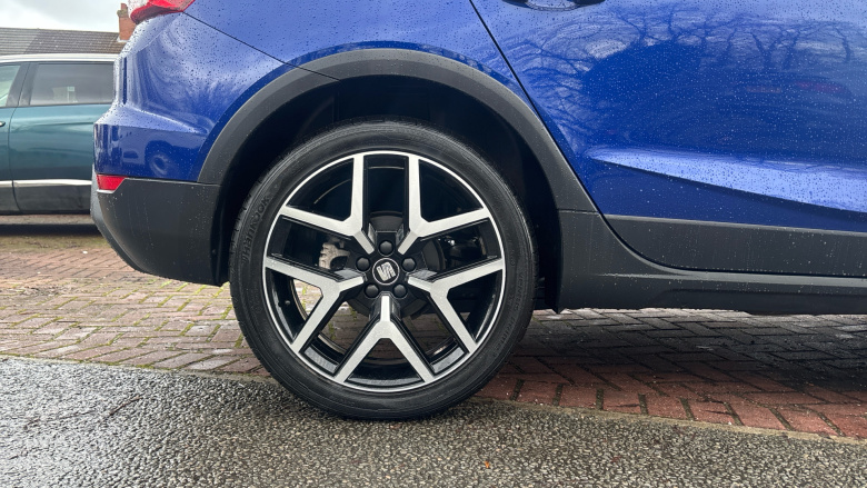 SEAT Arona 1.0 TSI 110 FR Sport [EZ] 5dr DSG Petrol Hatchback